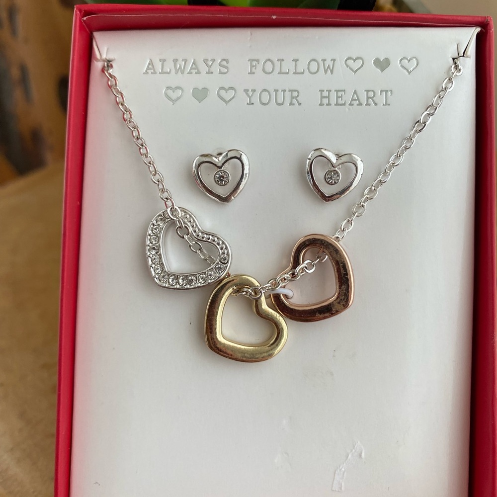 Triple heart necklace